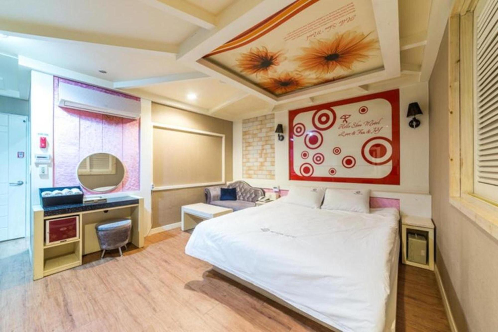 Show Hotel Haeundae Pusan Exteriér fotografie