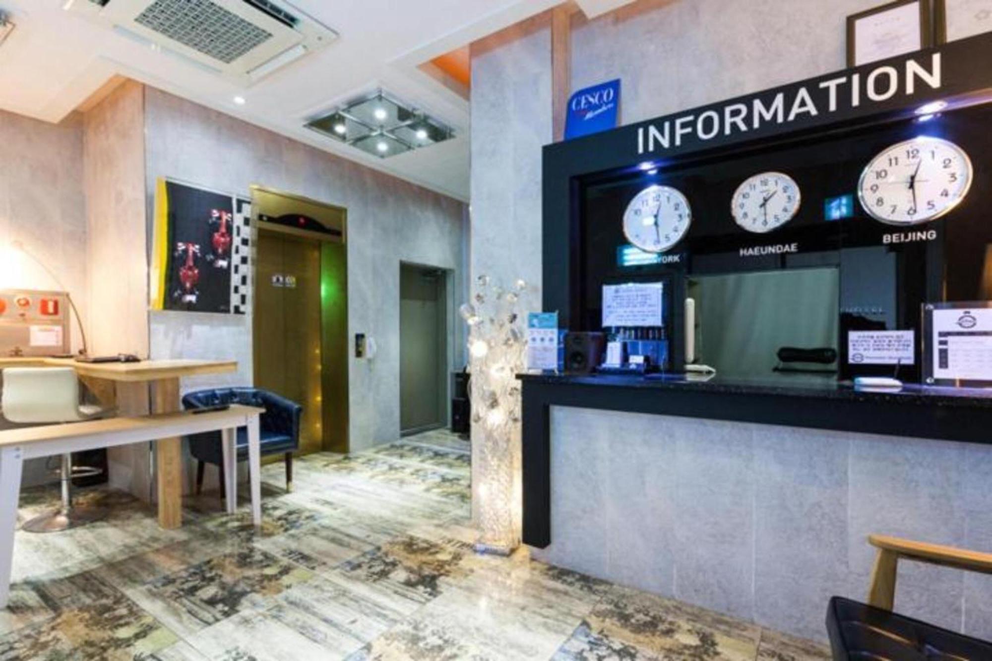 Show Hotel Haeundae Pusan Exteriér fotografie